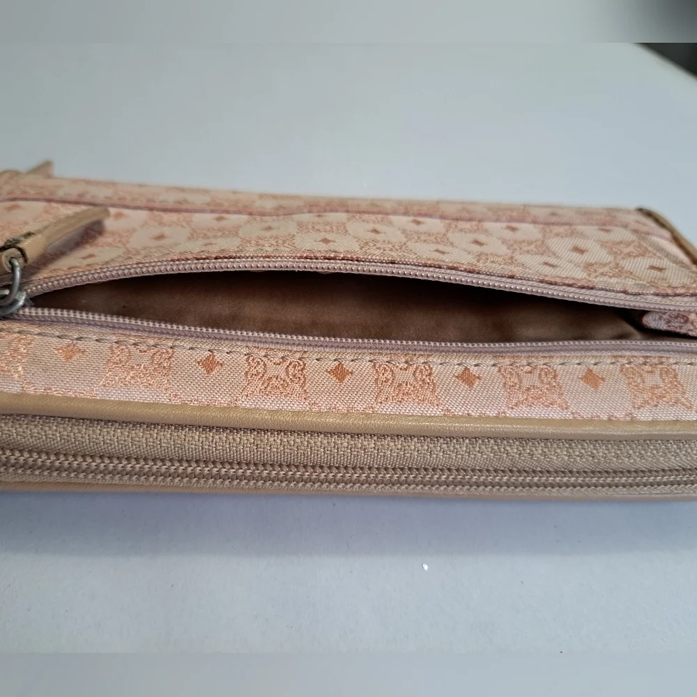 Vintage Liz Claiborne Villager Wallet